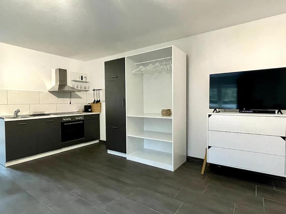 Gemuetliche Wohnung In Ruhigem Wohngebiet Aschaffenburg Kültér fotó
