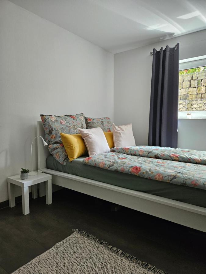 Gemuetliche Wohnung In Ruhigem Wohngebiet Aschaffenburg Kültér fotó